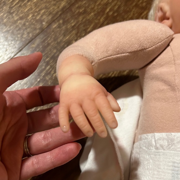NEW Reborn Baby Girl Doll - Picture 7 of 12